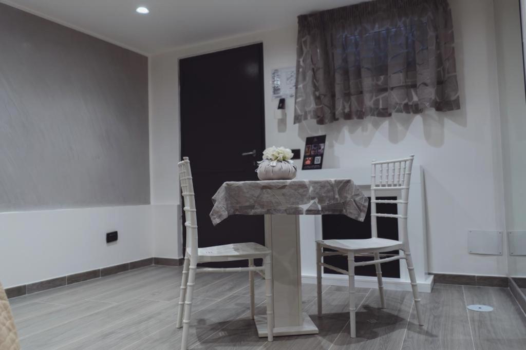 Dl Luxury B&B Nápoles Quarto foto